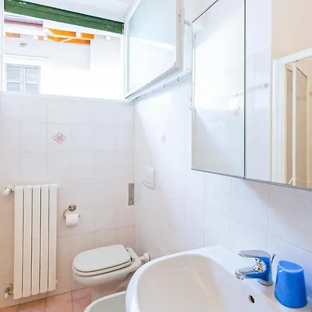 Apartment 3 Bedroom In Stresa